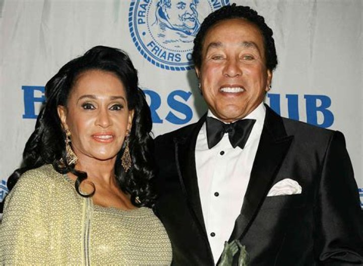 How Old Is Smokey Robinson Wife? Frances Gladney Robinson Age and Facts