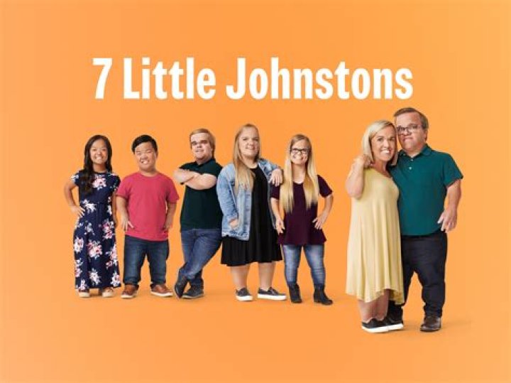 '7 Little Johnstons': Will Jonah move in with Ashley? Here's what his long-distance girlfriend has t