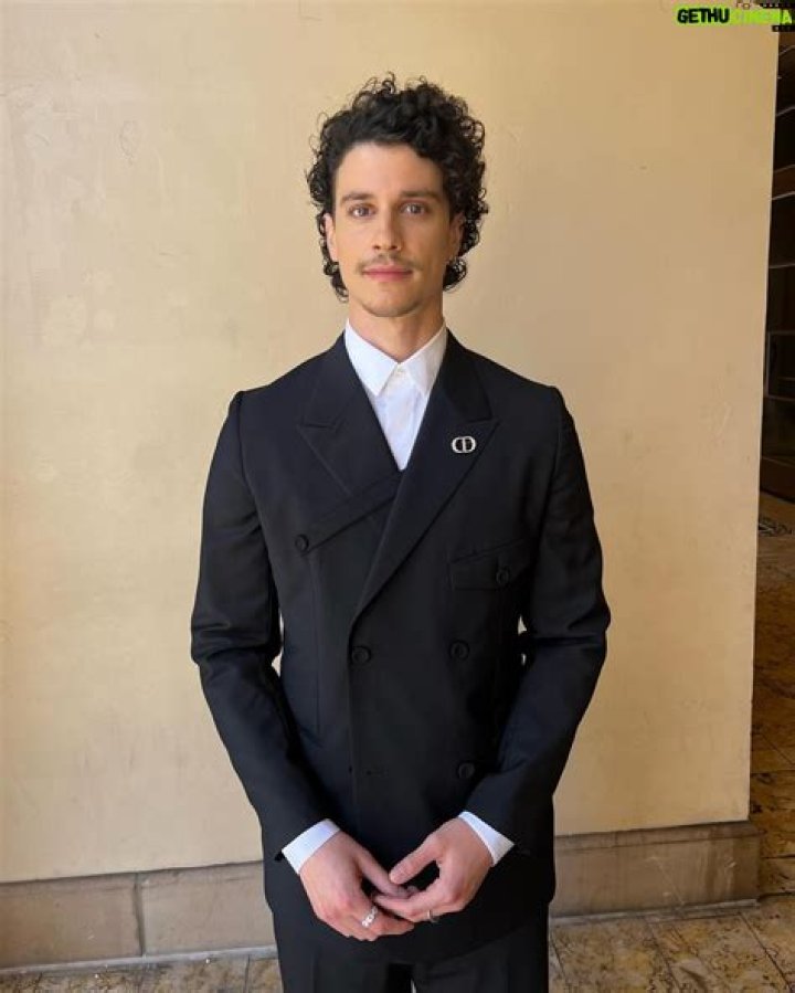 Adam Dimarco- Wiki, Age, Height, Net Worth, Girlfriend, Ethnicity ·