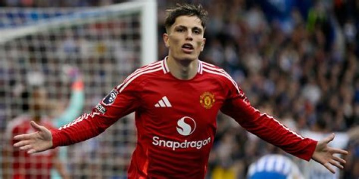 Alejandro Garnacho scores for Manchester United in 3-3 draw vs. Galatasaray