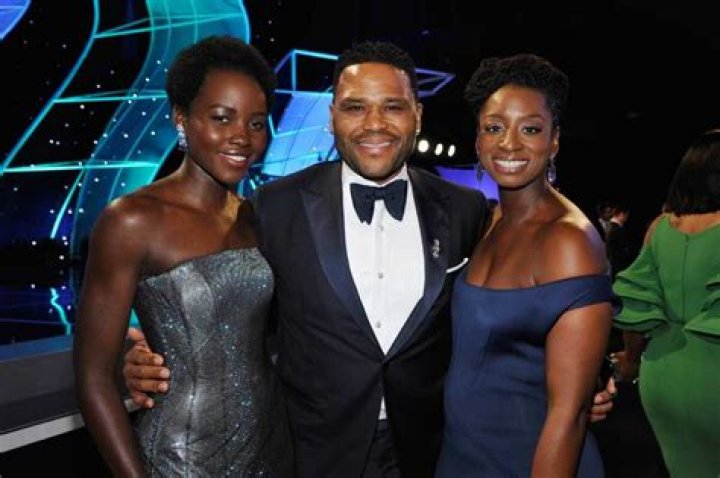 Alvina Stewarts biography: who is Anthony Andersons wife?