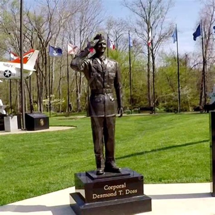Desmond Doss Statue, Biography, Wikipedia, Wiki, Wife, Brother, Farther, Family