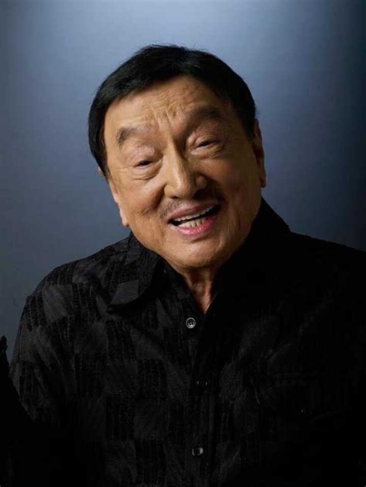 Dolphy ·