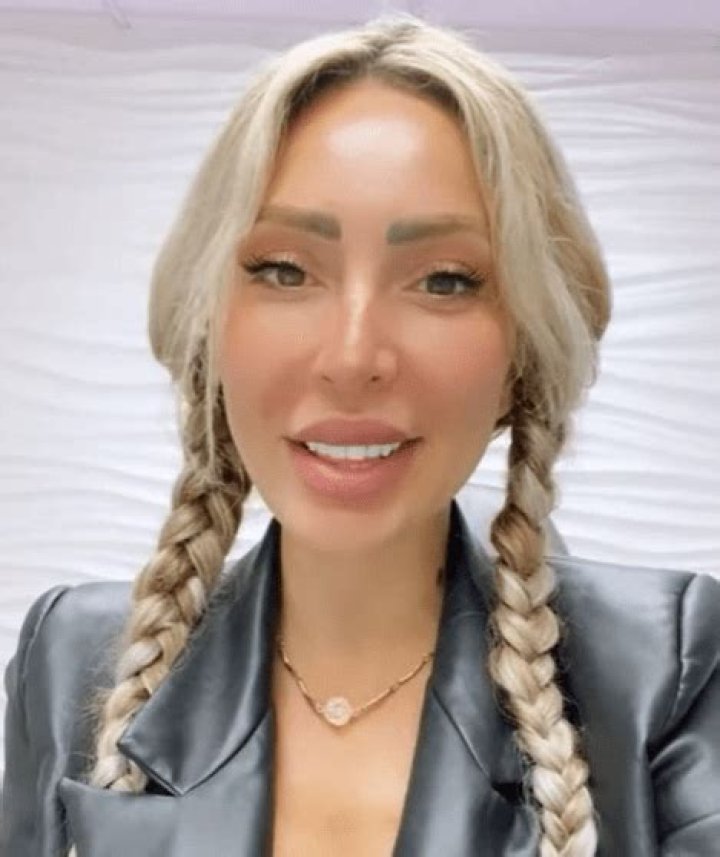 Farrah Abraham Sets Apartment Complex on Fire ... Then Leaves Negative Yelp Review! ·
