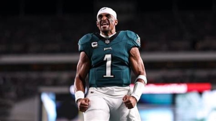 Unveiling Jalen Hurts' Unstoppable Squatting Might
