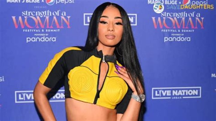 How tall is Rubi Rose?