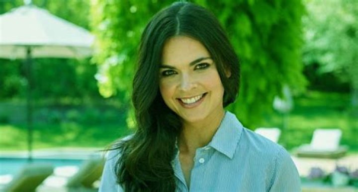 Katie Lee Bio (Wiki) ·
