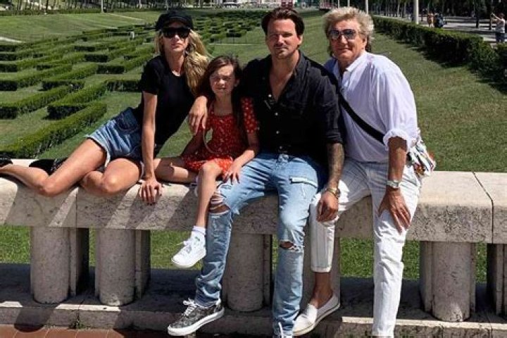 Kimberly Stewart Daughter, Designer, Husband, Wife & Net Worth ·