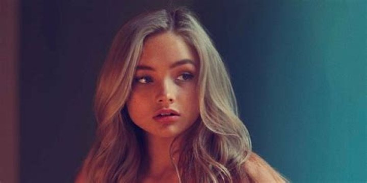 Natalie Alyn Lind from "The Gifted" Bio Wiki, Age, Height, Partner, Body Measurements, Family, Net W