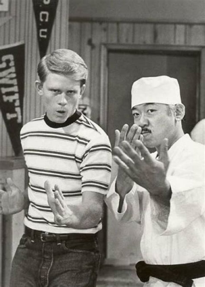 Pat Morita Height, Weight, Age, Spouse, Family, Facts, Biography |