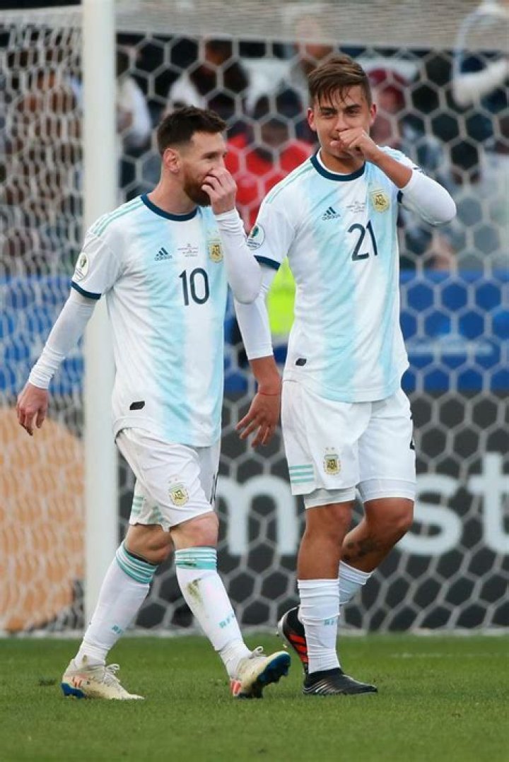 Paulo DYBALA on Argentina and Lionel MESSI: Obviously we can play together
