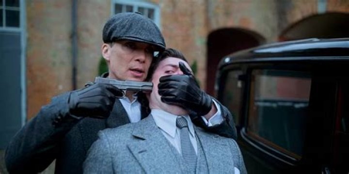 Peaky Blinders Aneurin Barnard Wife Lucy Faulks? Relationship Timeline And Age Gap ·