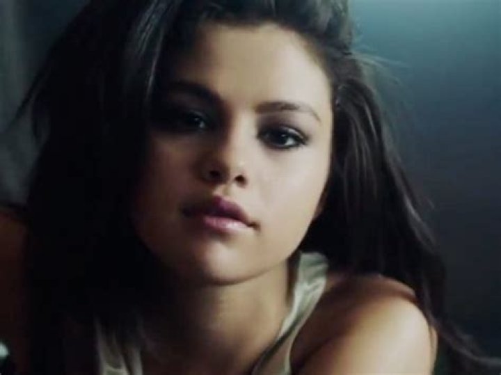 Selena Gomez Admits to Love, Sex with Justin Bieber ·