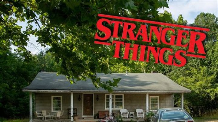 Exploring The Stranger Things House In Plainfield, IL