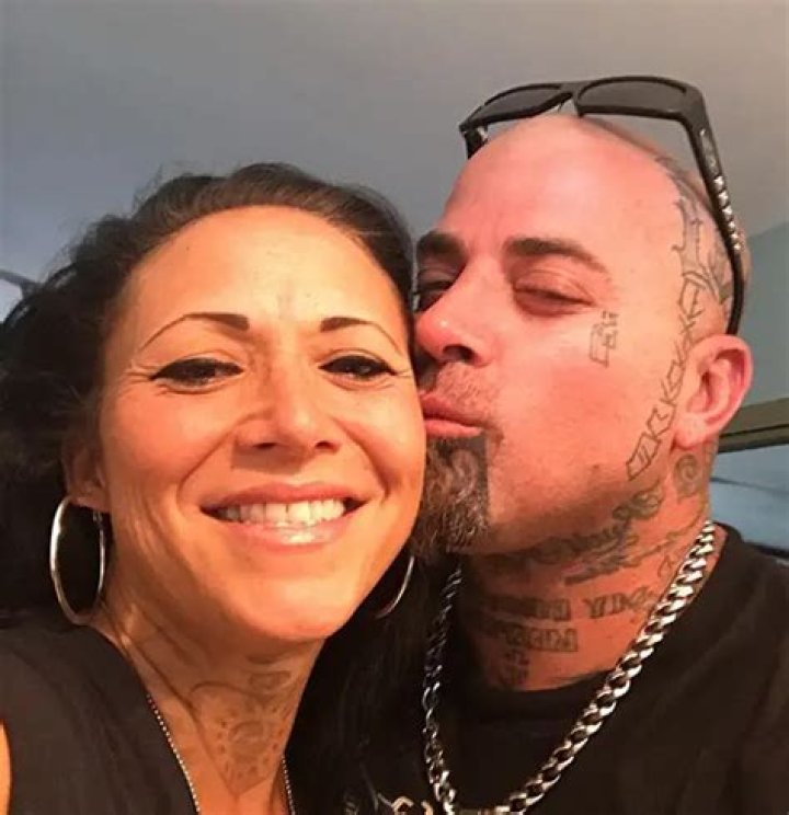 Was Bradley Nowell the husband of Troy Dendekker? Her wiki, bio, age, net worth, marriage, son, deat