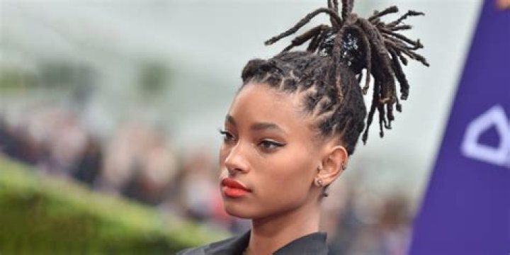 Who has Willow Smith dated? Boyfriends List, Dating History