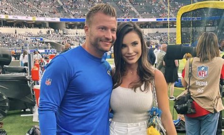 Sean McVay's girlfriend Age, Job, Body, Wiki