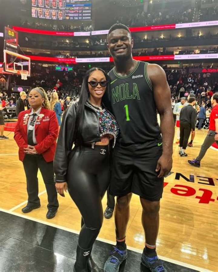Zion Williamson Girlfriend Ahkeema Is A Former Stripper & A Mom